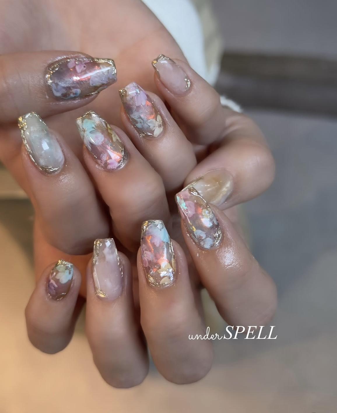 11/17開催 ＼ はじめてでも楽しめる！／ エレガント絵画ネイル