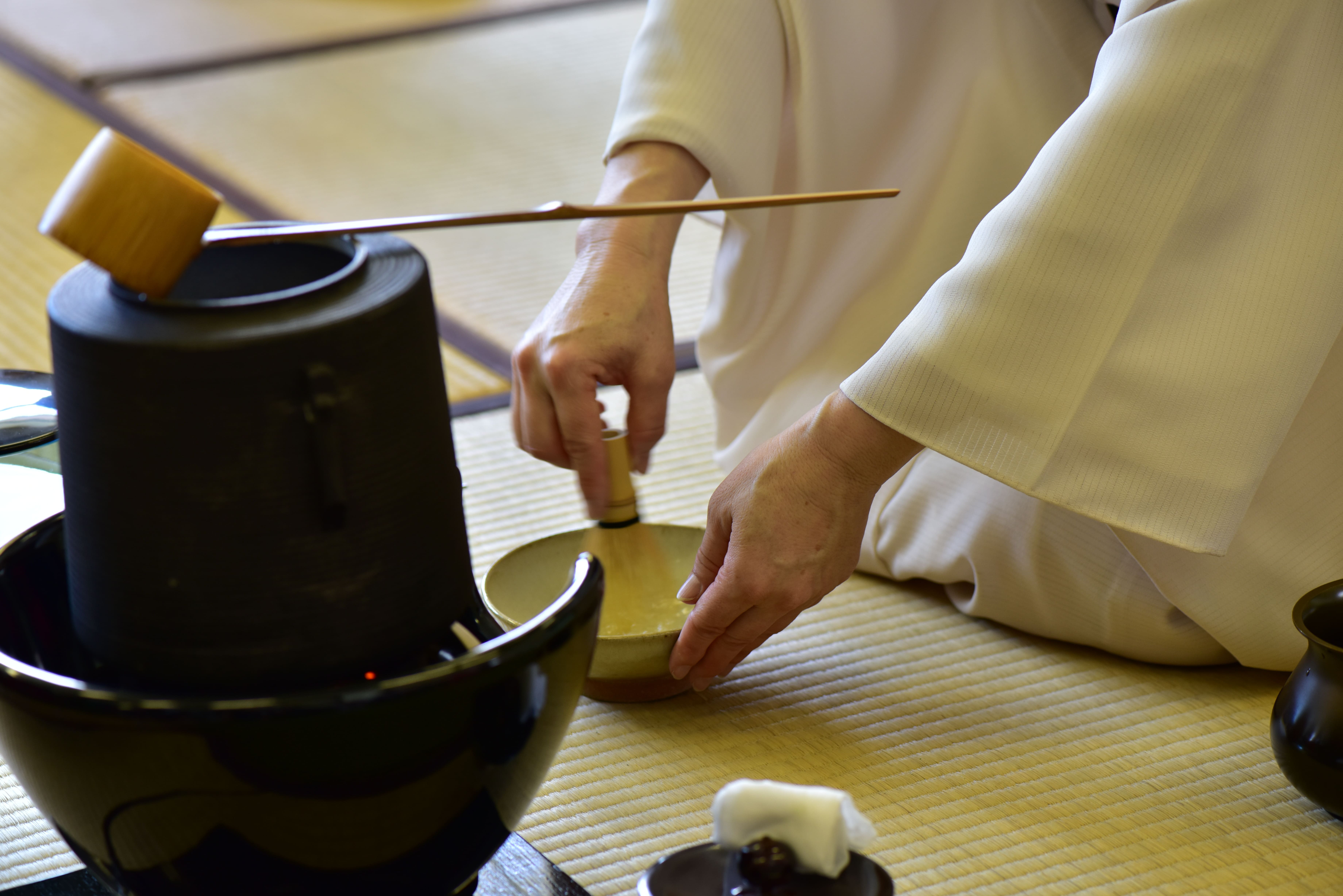 【伝統芸能の茶道】茶道具の名前や使い方を紹介します - wakore 和の暮らしメディア